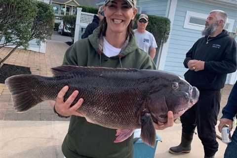 Women’s Record Tautog Caught in Maryland