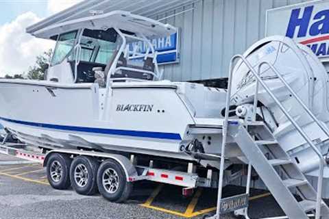 Fishing Machine! BLACKFIN 332 Center Console Overview